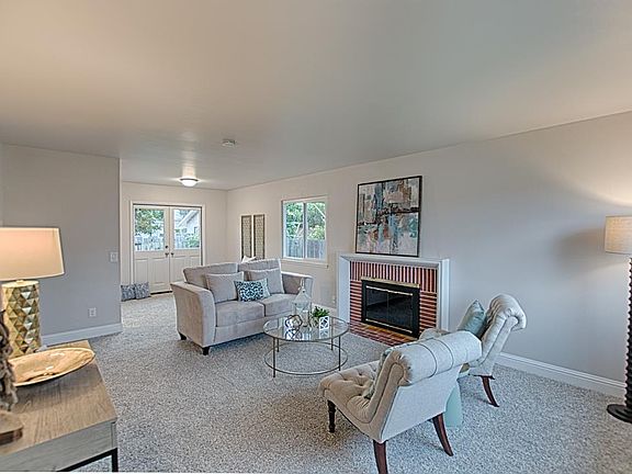 3rd image of 9 Bronson St