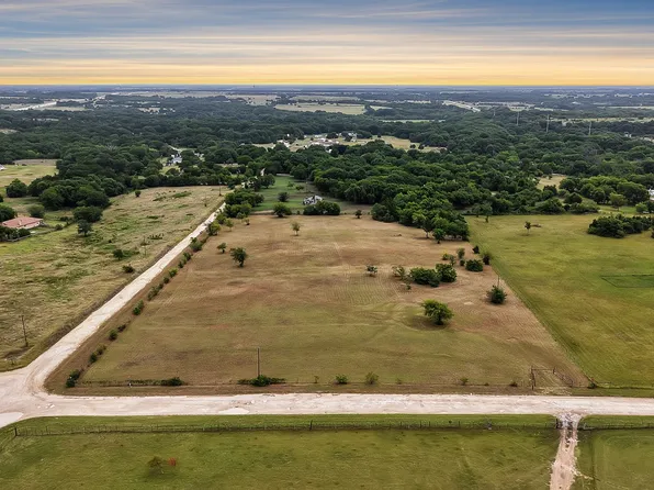 250 Private Road 477, Hillsboro, TX 76645