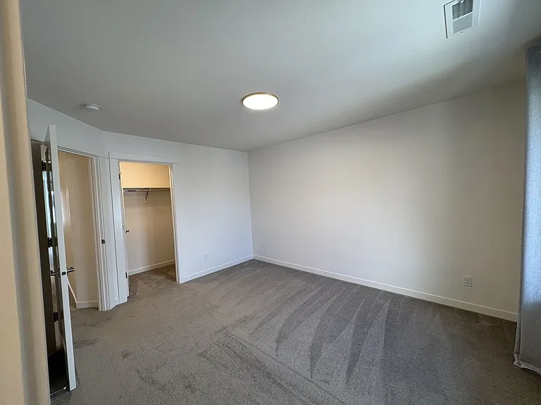 6157 Blue River Dr SE — Photo 16