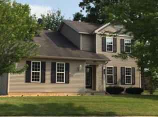 100 Vintage Ln, Cottage Grove, WI 53527