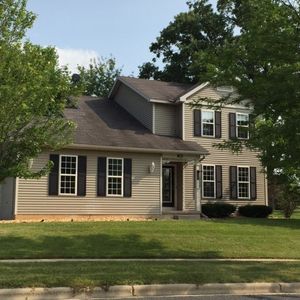 100 Vintage Ln, Cottage Grove, WI, 53527