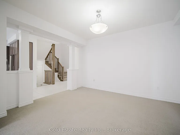 19 McLaren Ave — Photo 19