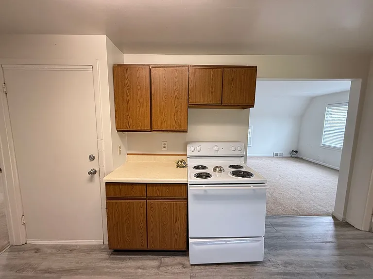 5680 Trailer Park Dr — Photo 10