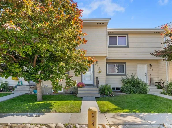 600 SW Allen St SE #604, Airdrie, AB T4B 1J9
