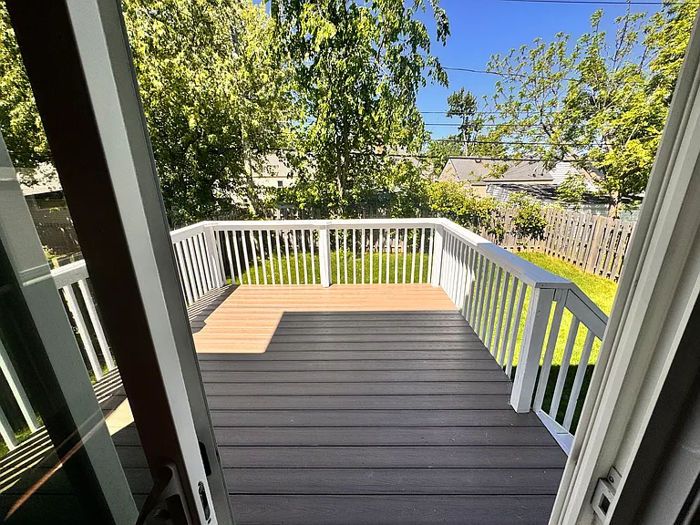 1594 Fruitland Ave — Photo 20