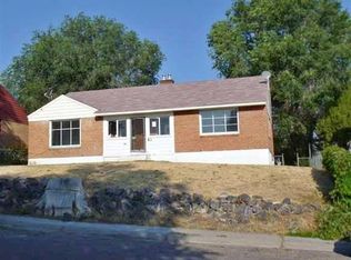 83 Toponce Dr, Pocatello, ID 83204