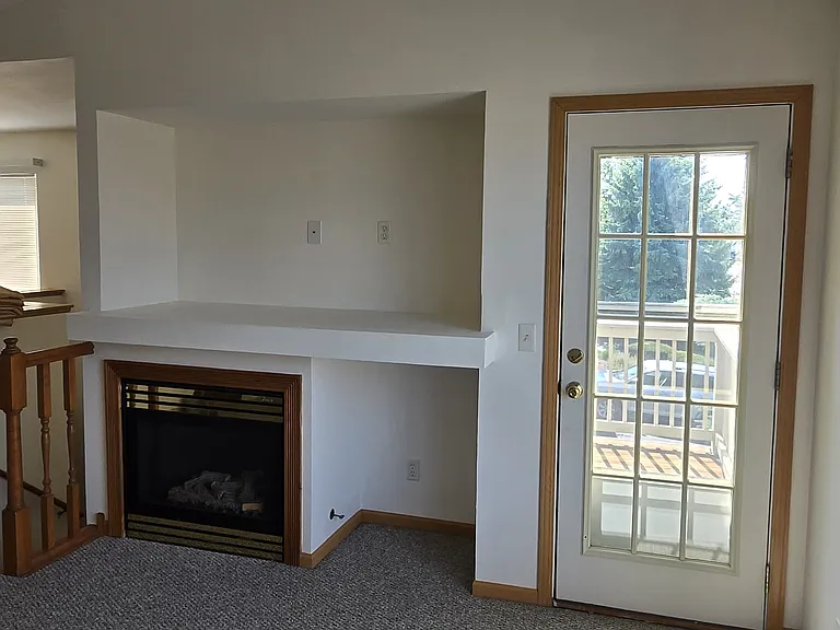 7283 Mabels Way — Photo 4