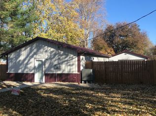 309 N Mill St, Kempton, IN 46049