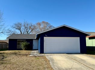 10615 Green Arbor St, San Antonio, TX 78223
