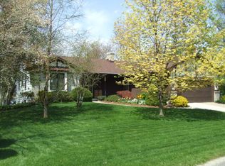 6867 Vista Grande Dr NE, Rockford, MI
