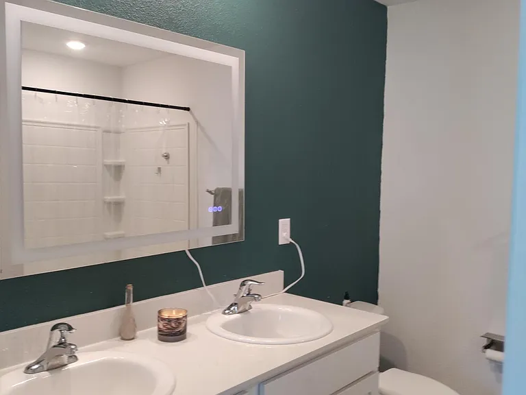 4260 Hemlock St — Photo 12