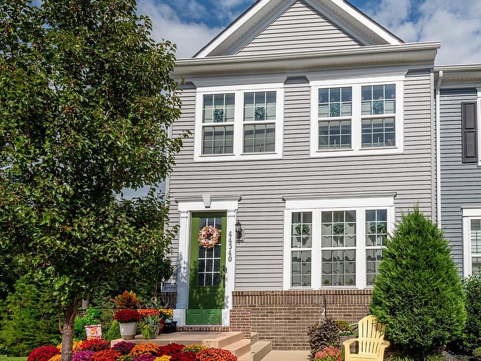 1st image of 44340 Azalea Way
