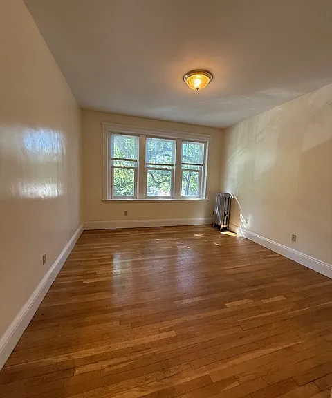 37-41 Wendell St #2L — Photo 2