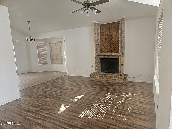 4th image of 7305 Cheshire Way