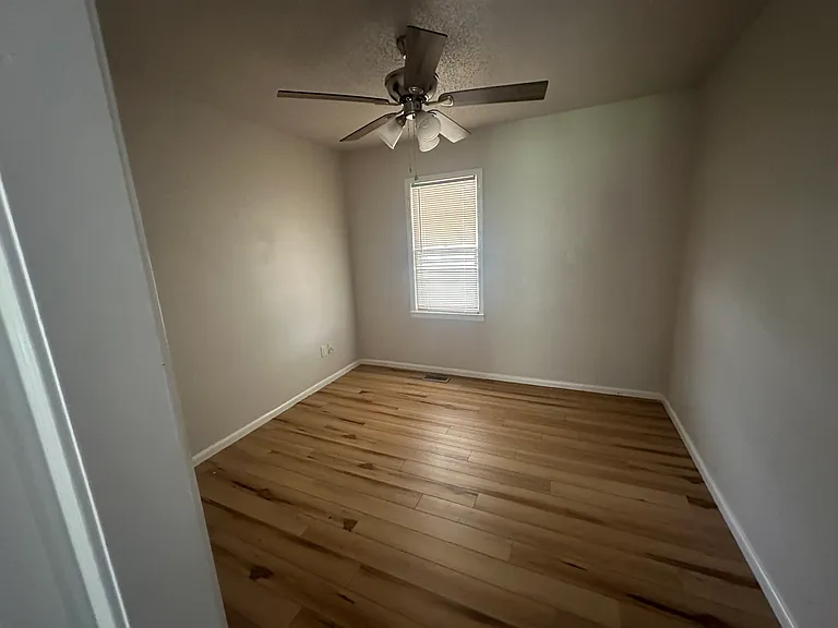 5103 N Beaver Ave — Photo 11