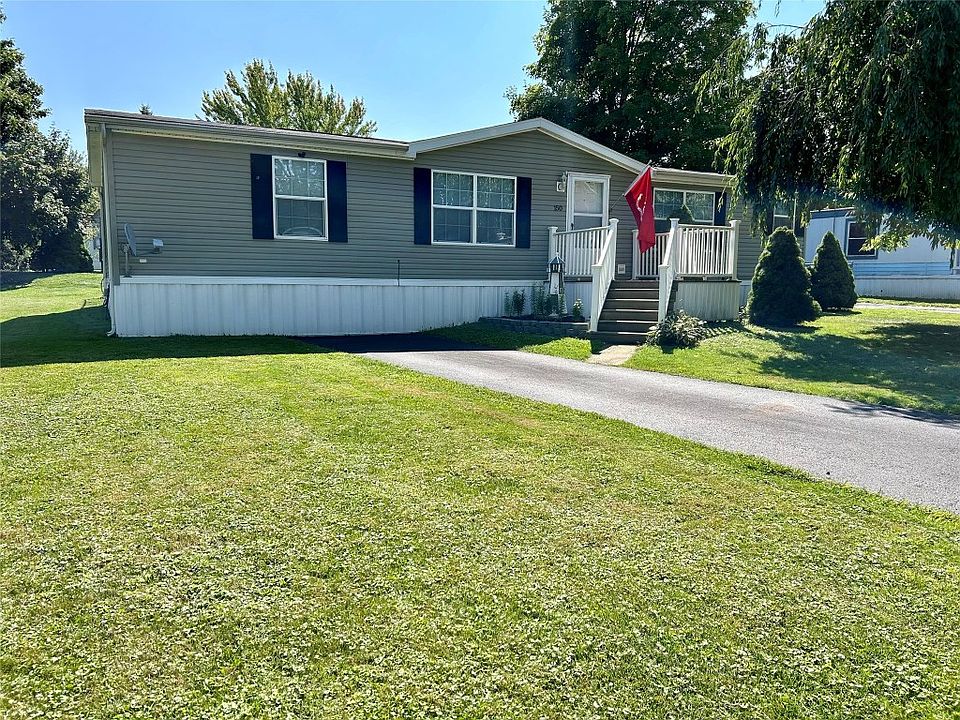 1st image of 150 Honeybrook Cir E