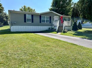 150 Honeybrook Cir E, Girard, PA 16417