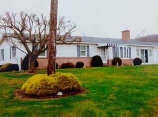 127 Whistlestop Rd, Everett, PA 15537