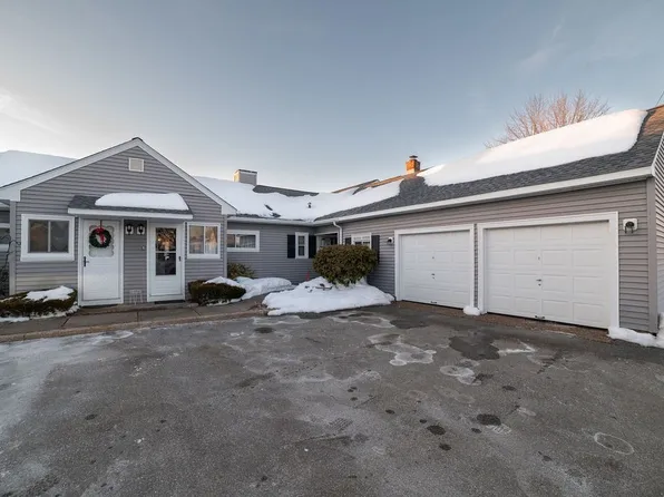 70 Greenwood Ter Unit 70, Chicopee, MA 01022