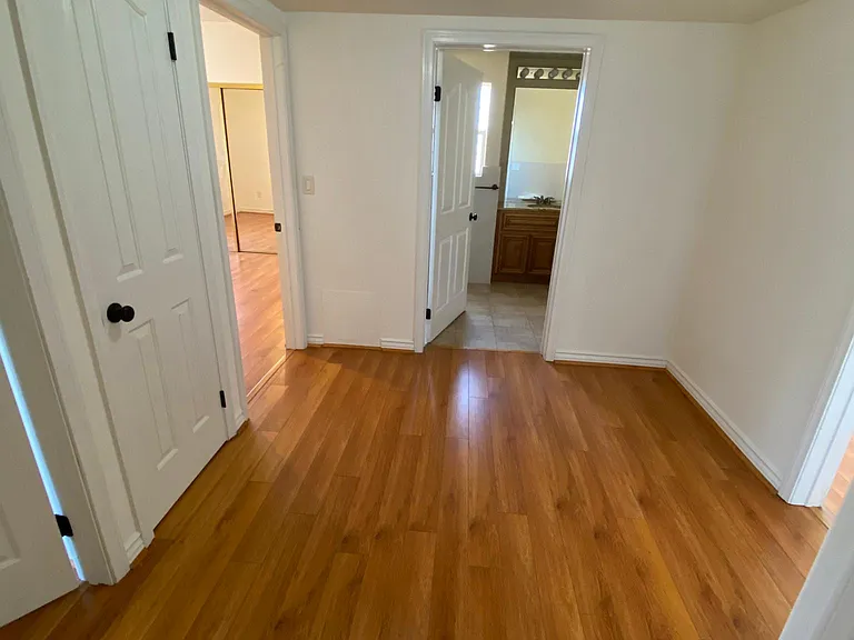 424 E Santa Anita Ave #204 — Photo 6
