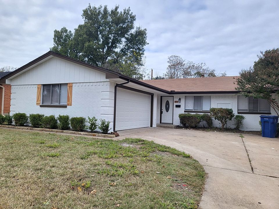 1st image of 1213 Carroll Dr