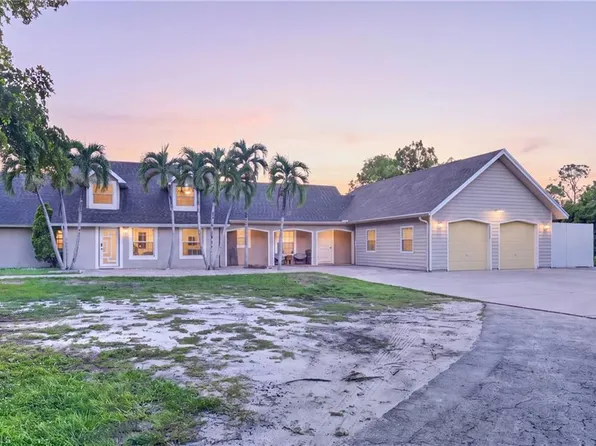 6255 Cedar Tree LN, NAPLES, FL 34116
