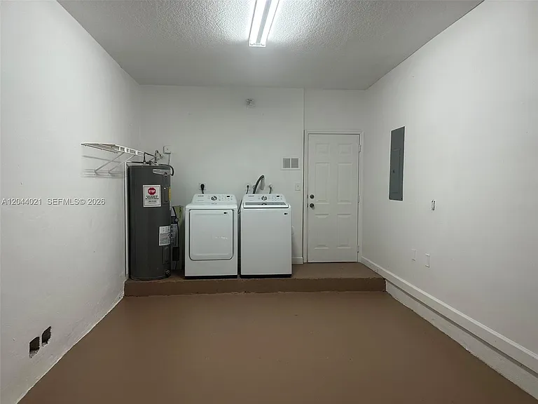 1142 NE 41st Ave — Photo 14