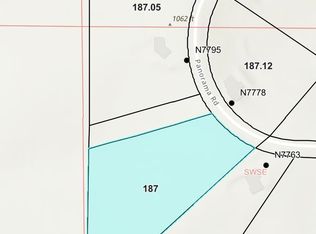 11 Panorama Rd, Belleville, WI 53508