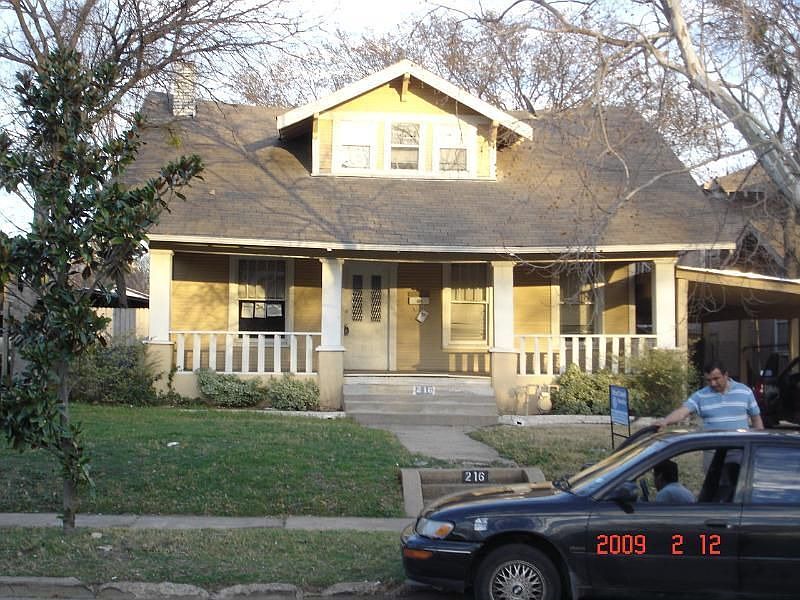 1st image of 216 N Marlborough Ave