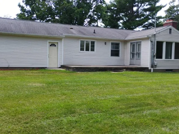 3126 McCain Rd, Jackson, MI 49203