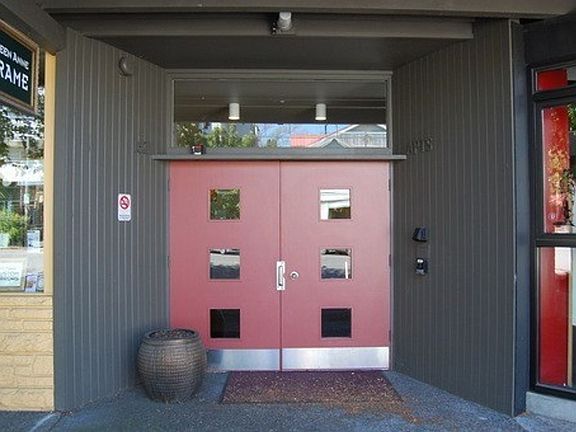 2nd image of 1621 Queen Anne Ave N APT 5