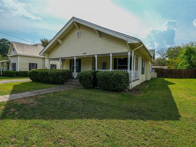 206 Frisco St, Cumby, TX, 75433