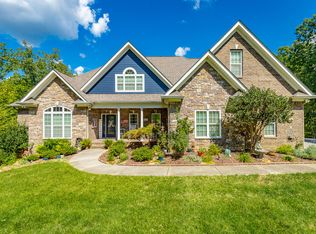 9731 Deer Ridge Dr, Ooltewah, TN 37363
