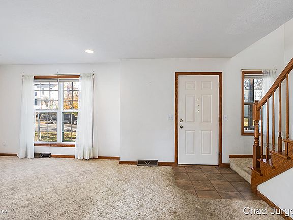 4th image of 147 National Ave NW