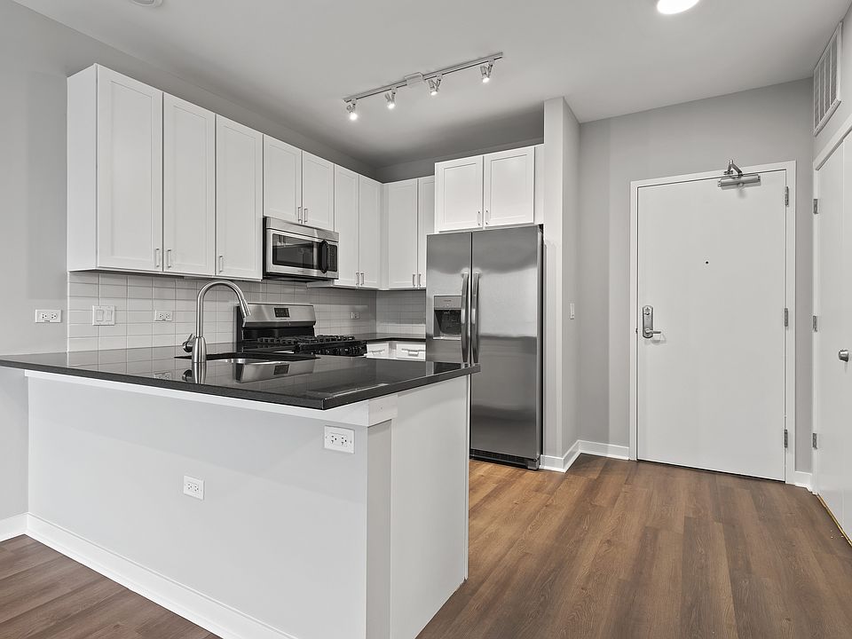1717 Apartment Rentals Evanston, IL Zillow