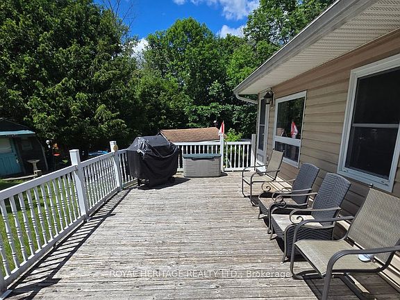 5th image of 1021 Spruce Trl #15
