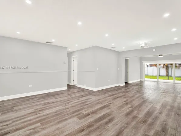 7932 Meridian St, Miramar, FL 33023