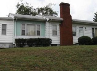 196 Lafayette Ave, Martinsville, VA 24112