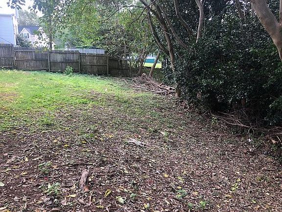 4th image of 15 Piedmont Ave