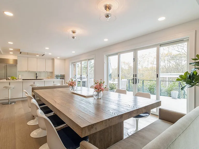 858 Old Sag Harbor Rd — Photo 13