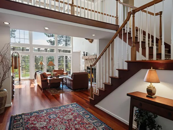 61866 Bunker Hill Ct, Bend, OR 97702