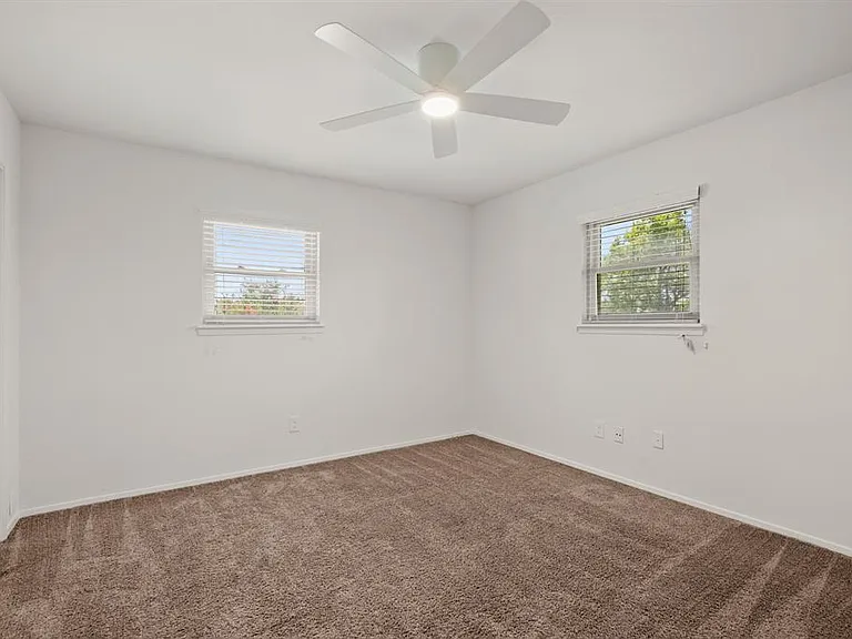 15302 Spring Hill Ln #A — Photo 13