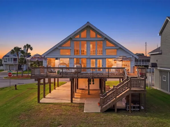 13839 Pirates Beach Blvd, Galveston, TX 77554