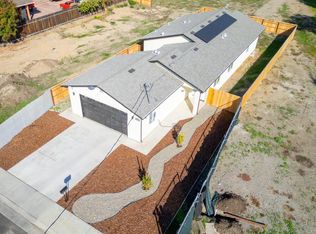1072 Burkett Ave, Stockton, CA 95205