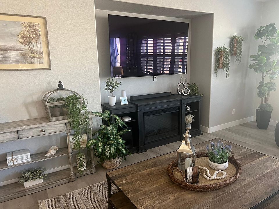 1st image of 82466 Brewster Dr