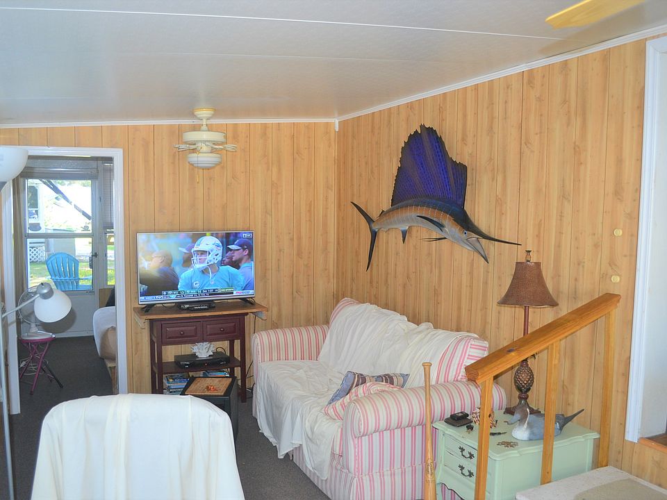 2nd image of 1073 Old Lakeport Rd Lot 241