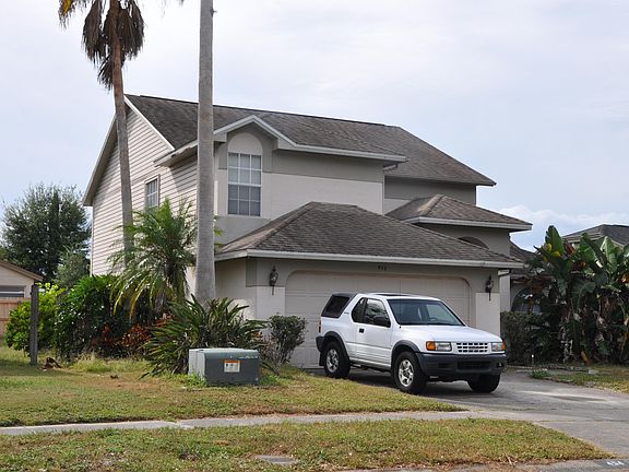 3rd image of 454 Queensbridge Dr