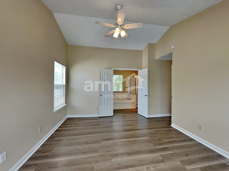 4002 Cherry Blossom Blvd — Photo 10