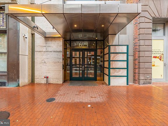 2nd image of 675 E St NW #350