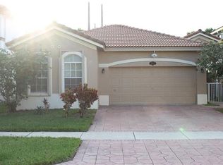 10670 Old Hammock Way, Wellington, FL 33414
